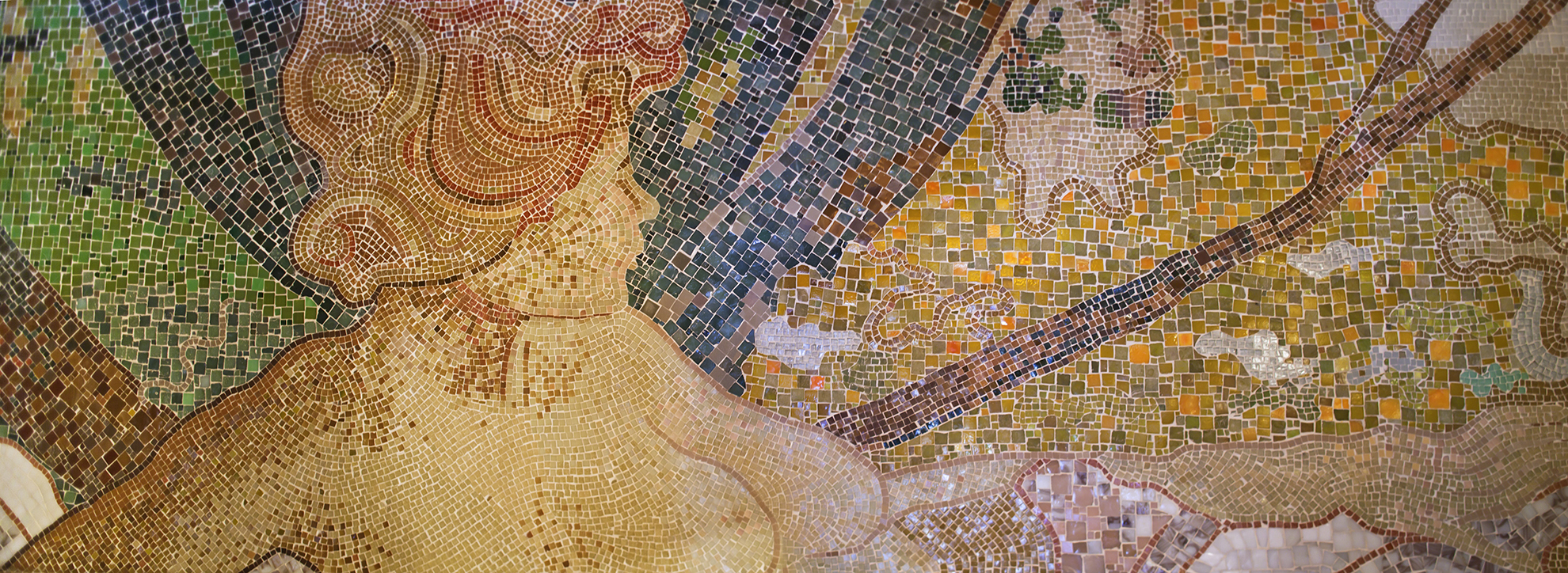 Painel de mosaicos de mulher